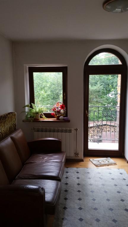 Sosnowy Dworek Apartment Jozefow  Luaran gambar